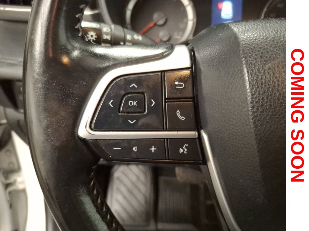 Used 2022 Toyota Highlander LE AWD/4WD image 22