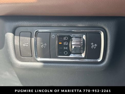 New 2026 Lincoln Aviator Reserve w/ Illumination Package RWD image 26