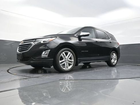 Used 2020 Chevrolet Equinox Premier FWD image 33