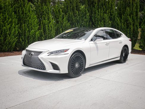 Used 2018 Lexus LS 500 w/ Luxury Package RWD image 5