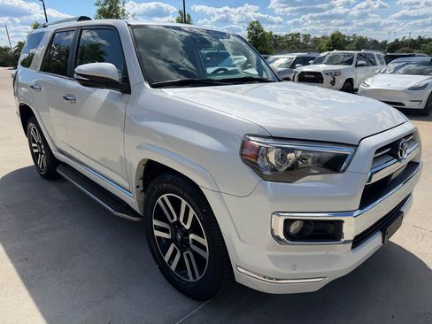 Used 2020 Toyota 4Runner Limited RWD image 3