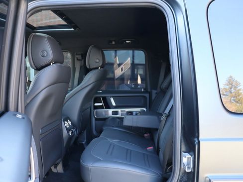 Used 2024 Mercedes-Benz G 550 G 550 4MATIC w/ Exclusive Interior Package image 14