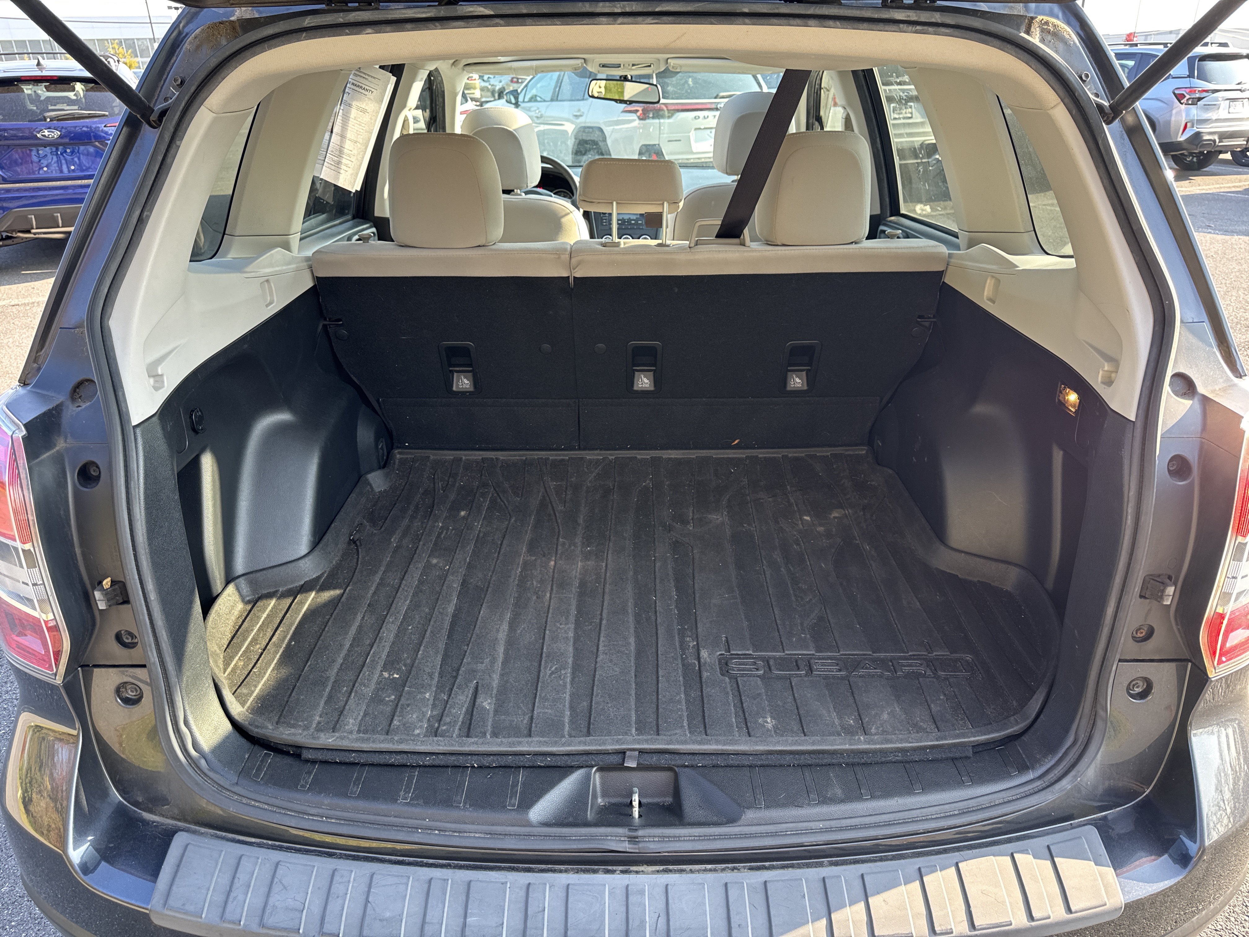 Used 2015 Subaru Forester 2.5i Premium w/ All-Weather Package AWD/4WD image 21