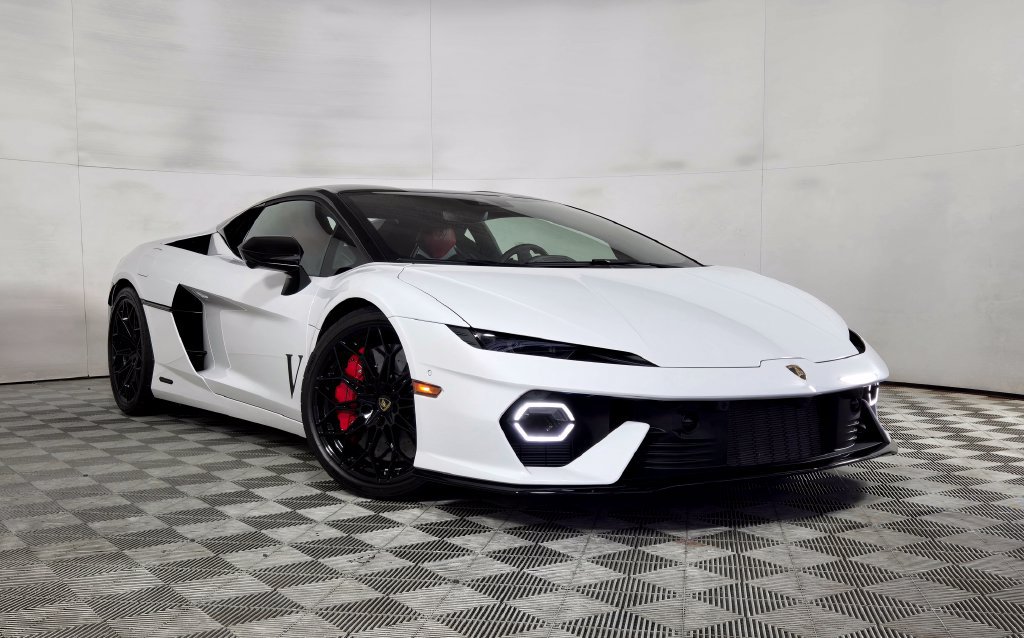 Used 2026 Lamborghini Temerario AWD/4WD image 3