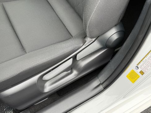 Certified 2026 Toyota Corolla LE FWD image 22