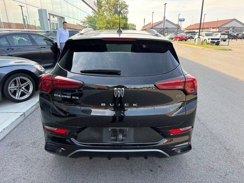 Used 2024 Buick Encore GX Sport Touring FWD image 5