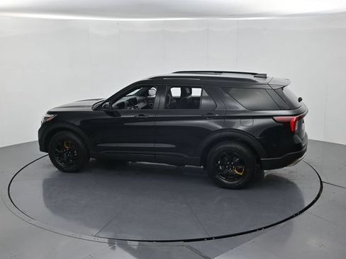 Used 2026 Ford Explorer Tremor w/ Tremor Ultimate Package AWD/4WD image 46