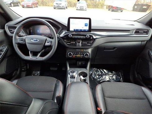 Used 2025 Ford Escape ST-Line Select image 8