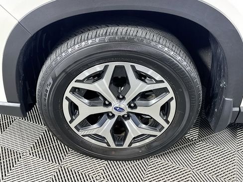 Used 2022 Subaru Forester Premium image 29