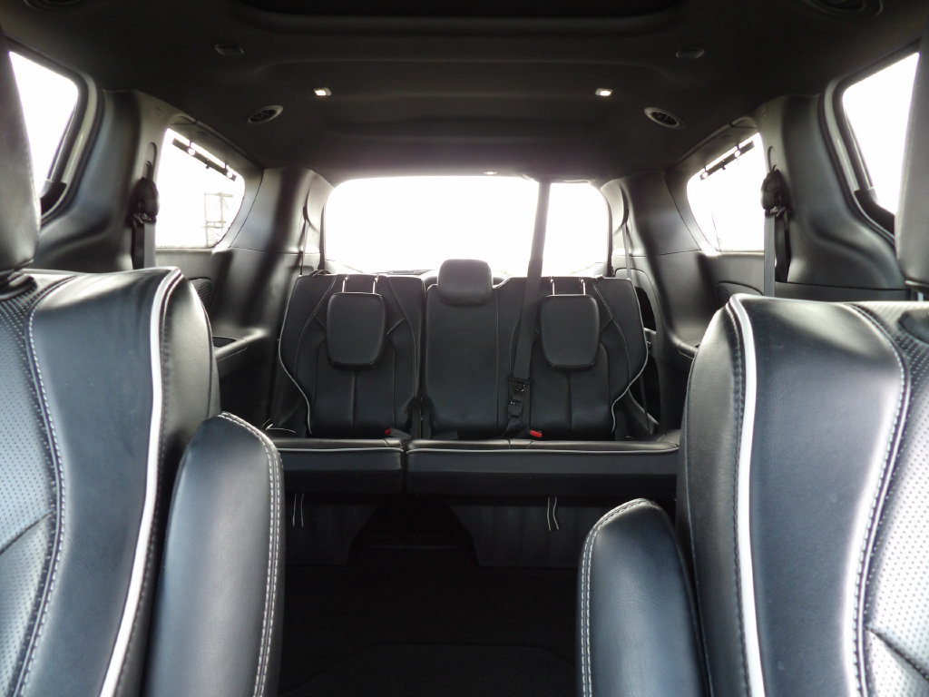 Used 2025 Chrysler Pacifica Limited FWD image 18