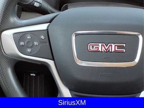 Used 2024 GMC Terrain SLE FWD image 6