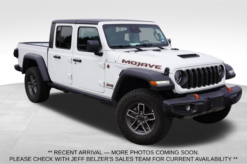 Used 2026 Jeep Gladiator Mojave AWD/4WD image 1