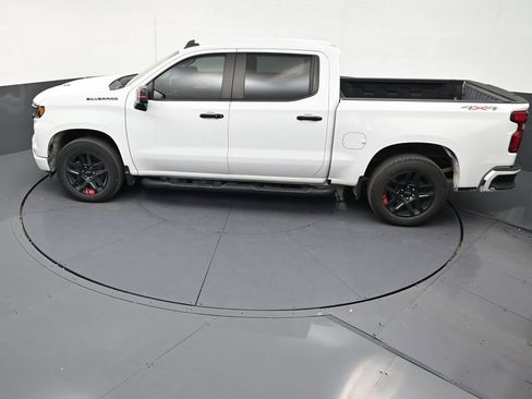 Used 2024 Chevrolet Silverado 1500 RST w/ Redline Edition AWD/4WD image 13