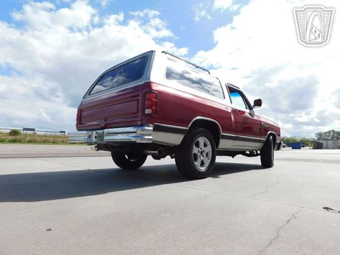 Used 1988 Dodge Ramcharger 2WD image 15