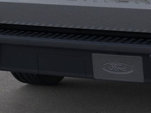 New 2025 Ford Maverick XL image 23