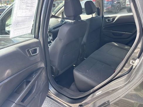 Used 2016 Ford Fiesta SE w/ Cold Weather Package FWD image 11