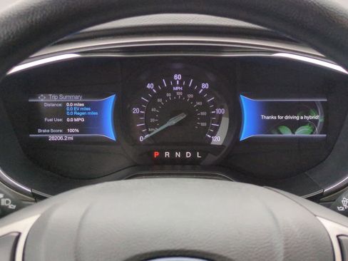 Used 2019 Ford Fusion SE image 32