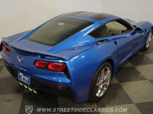 Used 2014 Chevrolet Corvette Stingray Coupe w/ 2LT Preferred Equipment Group RWD image 29