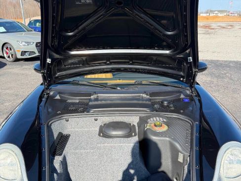 Used 2000 Porsche 911 Carrera 4 image 62