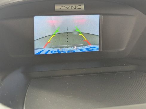 Used 2017 Ford Escape SE w/ SE Cold Weather Package image 22