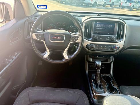 Used 2022 GMC Canyon Elevation w/ Trailering Package RWD image 10