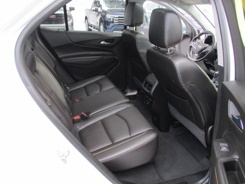 Used 2019 Chevrolet Equinox Premier image 15