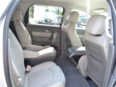 Used 2014 GMC Acadia SLT FWD image 22
