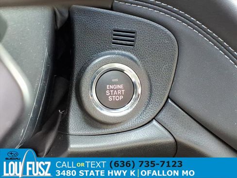 Certified 2025 Subaru Outback Limited image 15