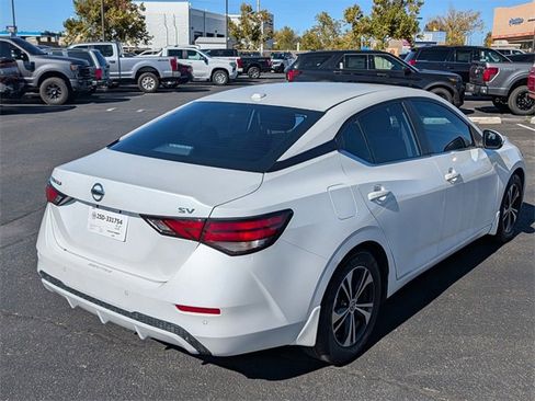Used 2021 Nissan Sentra SV image 6
