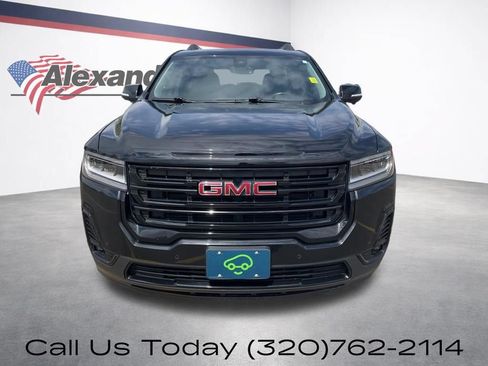 Certified 2022 GMC Acadia SLT w/ Elevation Edition AWD/4WD image 2