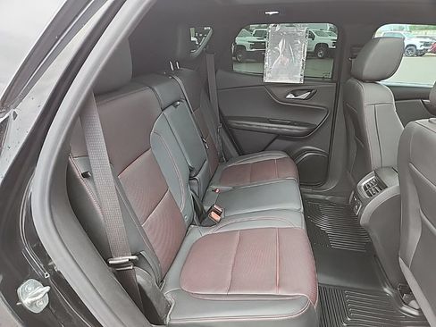Certified 2022 Chevrolet Blazer RS w/ Enhanced Convenience Package AWD/4WD image 59