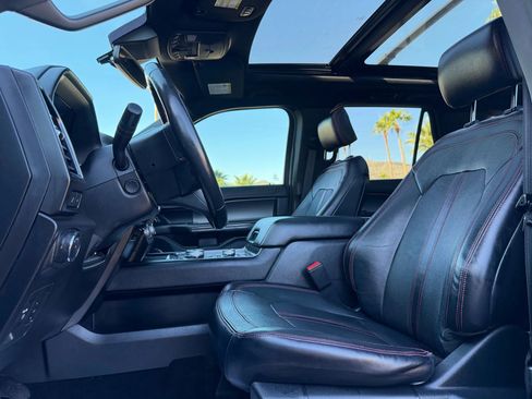 Used 2019 Ford Expedition Limited w/ Equipment Group 303A image 16