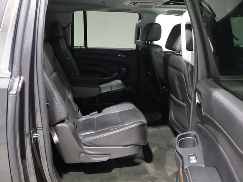 Used 2015 Chevrolet Suburban LTZ AWD/4WD image 25