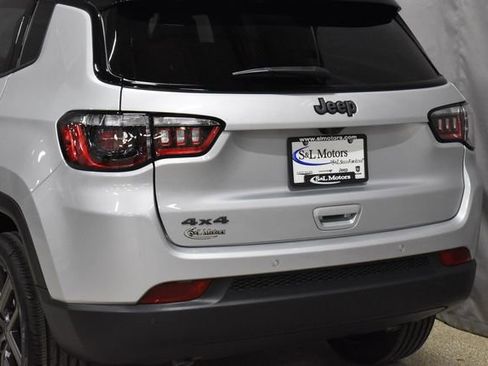 New 2026 Jeep Compass Limited image 9