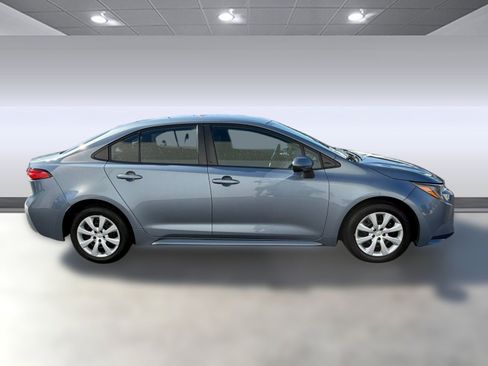 Certified 2023 Toyota Corolla LE image 8