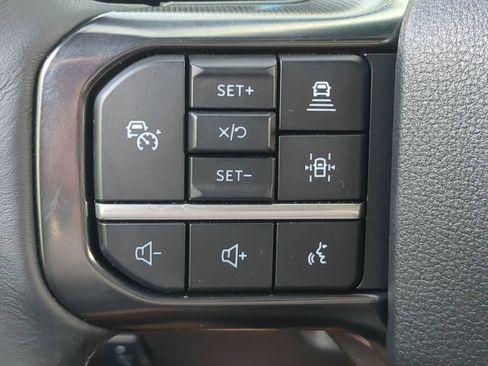 Used 2025 Ford F250 Platinum image 27