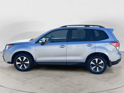 Used 2018 Subaru Forester 2.5i Premium w/ Protection Package #3A AWD/4WD image 2