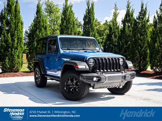 Used 2021 Jeep Wrangler Sport AWD/4WD video 1
