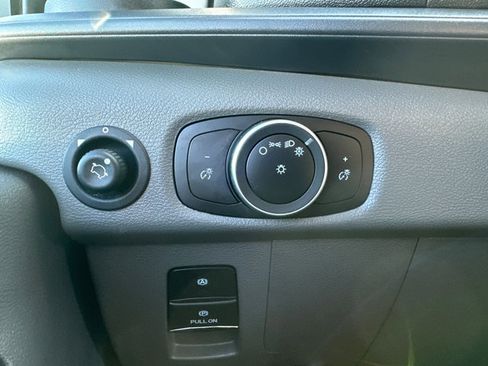 Used 2023 Ford Transit 350 XL image 23