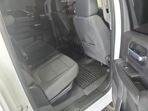 Used 2021 Chevrolet Silverado 1500 LT RWD image 11
