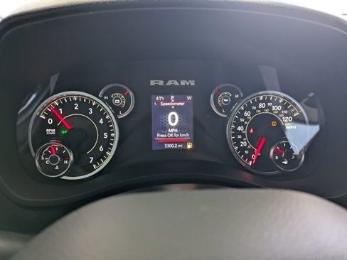 Used 2024 RAM 2500 Tradesman image 10