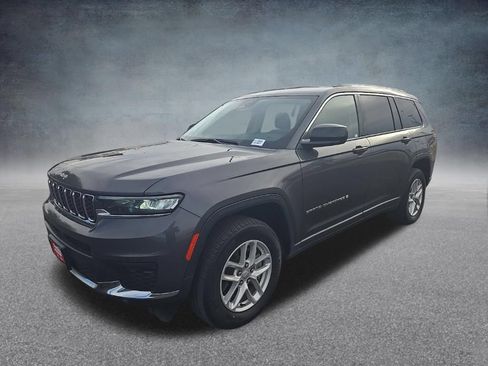 Used 2023 Jeep Grand Cherokee L Laredo AWD/4WD image 8
