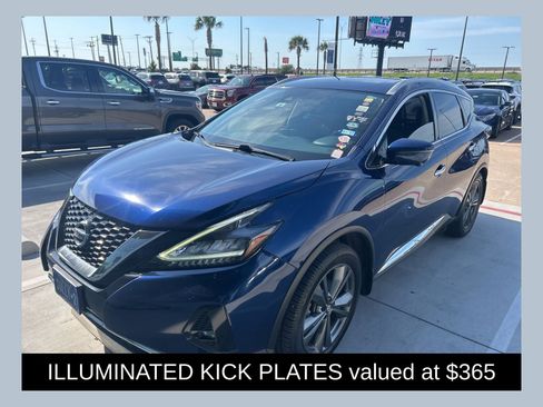 Used 2020 Nissan Murano Platinum FWD image 1