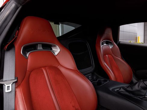 Used 2017 Dodge Viper GTC RWD image 10