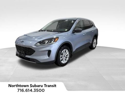 Used 2022 Ford Escape SE w/ Convenience Package AWD/4WD image 1