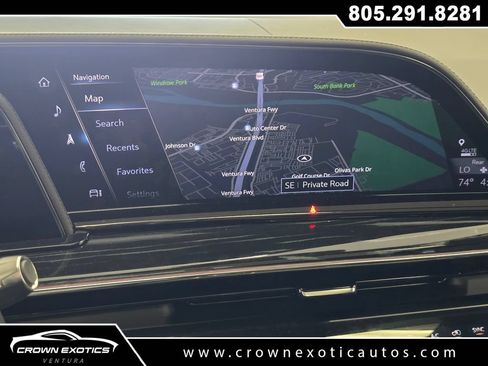 Used 2024 Cadillac Escalade V w/ LPO, ONYX Package AWD/4WD image 30