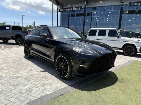 Used 2023 Aston Martin DBX 707 AWD/4WD image 6