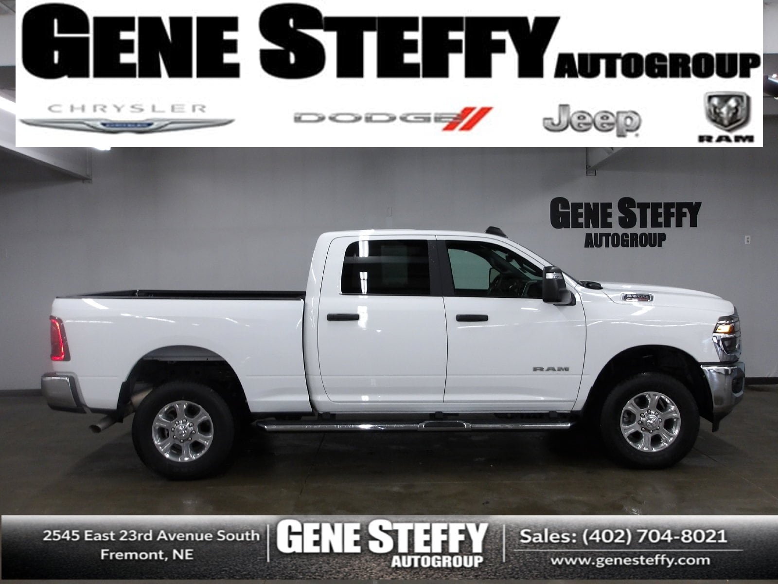 Used 2026 RAM 2500 Big Horn AWD/4WD image 1