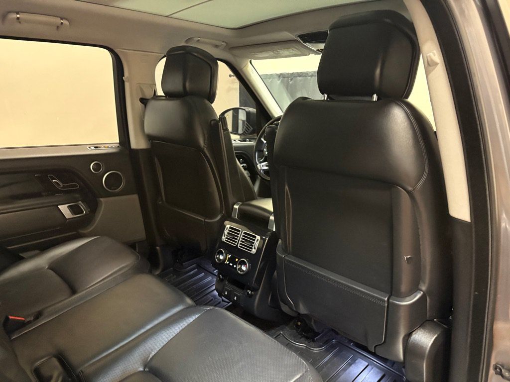 Used 2019 Land Rover Range Rover HSE AWD/4WD image 30