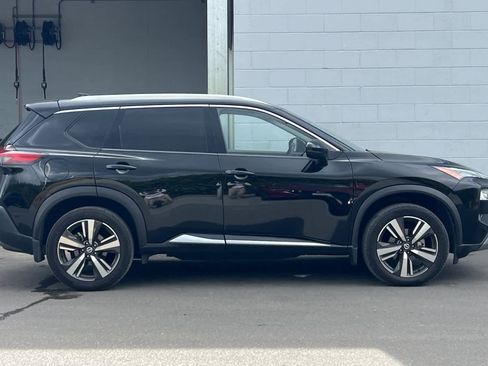 Used 2021 Nissan Rogue SL w/ Premium Package image 9